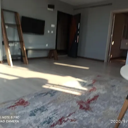 On6 Apartment *